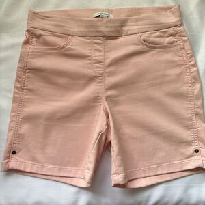 Liz Claiborne Light Pink Pull-On Bermuda Shorts